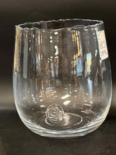 Load image into Gallery viewer, Large Gommaire Clear Glass Vase