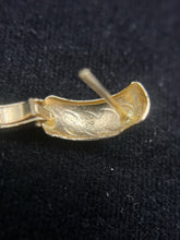 Load image into Gallery viewer, Gold Pierced Earrings
