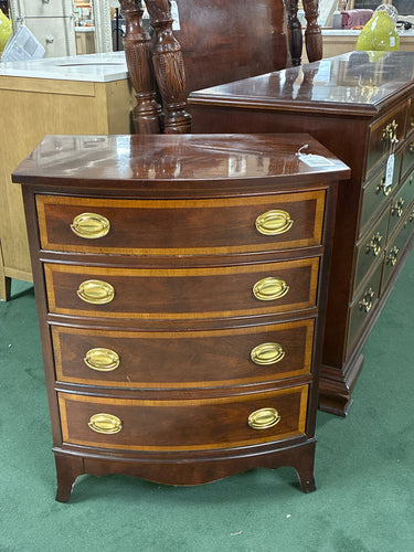 Thomasville Banded Mahogany 4 Drawer Nightstand