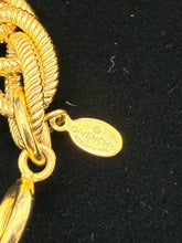 Load image into Gallery viewer, Givenchy Goldtone Necklace