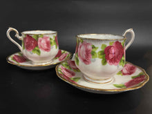 Load image into Gallery viewer, Royal Albert 4 Piece Cup + Saucer