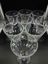Load image into Gallery viewer, 9 Piece Clear Glass Glasses