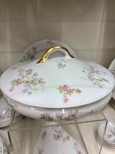 Load image into Gallery viewer, Limoges Dinnerware set