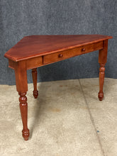 Load image into Gallery viewer, Traditional Corner Accent Desk