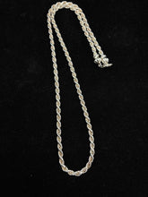 Load image into Gallery viewer, Milor Sterling Silver Necklace