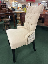 Load image into Gallery viewer, Tufted Linen Accent Chair With Script Back