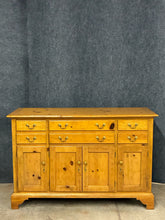 Load image into Gallery viewer, Baker Milling Road Traditional Pine Server