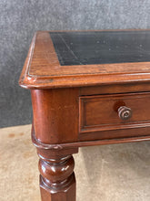 Load image into Gallery viewer, William IV Mahogany 6 Drawer Partners Desk With Black Leather Top