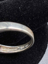 Load image into Gallery viewer, Sterling Silver Ring