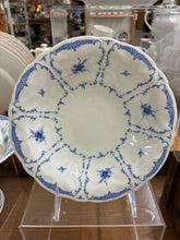 Load image into Gallery viewer, Aynsley White Dinnerware set