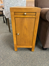 Load image into Gallery viewer, *NEW-OPEN BOX* Havenly Nora Table