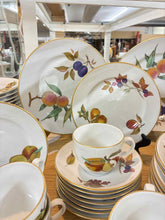 Load image into Gallery viewer, Royal Worcester Evesham Gold Trim Fruit Porcelain White Dinnerware set