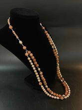 Load image into Gallery viewer, Round Pearl Pink Necklace