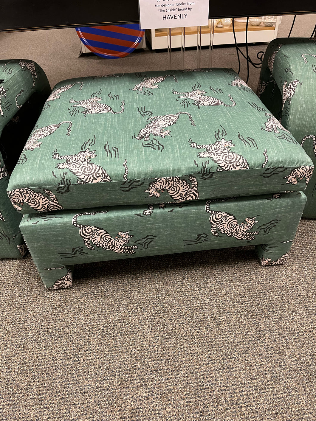*NEW* Havenly Modern Ottoman