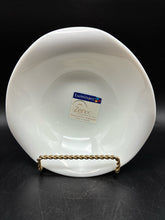 Load image into Gallery viewer, Luminarc Zenix White Square Rim Soup Bowls, Set of 4
