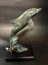 Load image into Gallery viewer, Sculpture