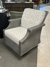 Load image into Gallery viewer, Lloyd Flanders Wicker Swivel Rocker