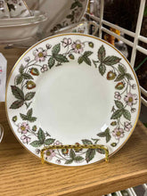 Load image into Gallery viewer, Wedgwood Gold Trim Fruit Bone China White Dinnerware set