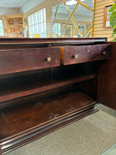 Load image into Gallery viewer, Henredon Traditional Mahogany Credenza