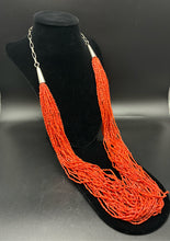Load image into Gallery viewer, Beaded Necklace