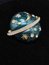 Load image into Gallery viewer, Swarovski Pin