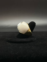 Load image into Gallery viewer, 1 Piece Kenneth Lane Rhinestone White Ring