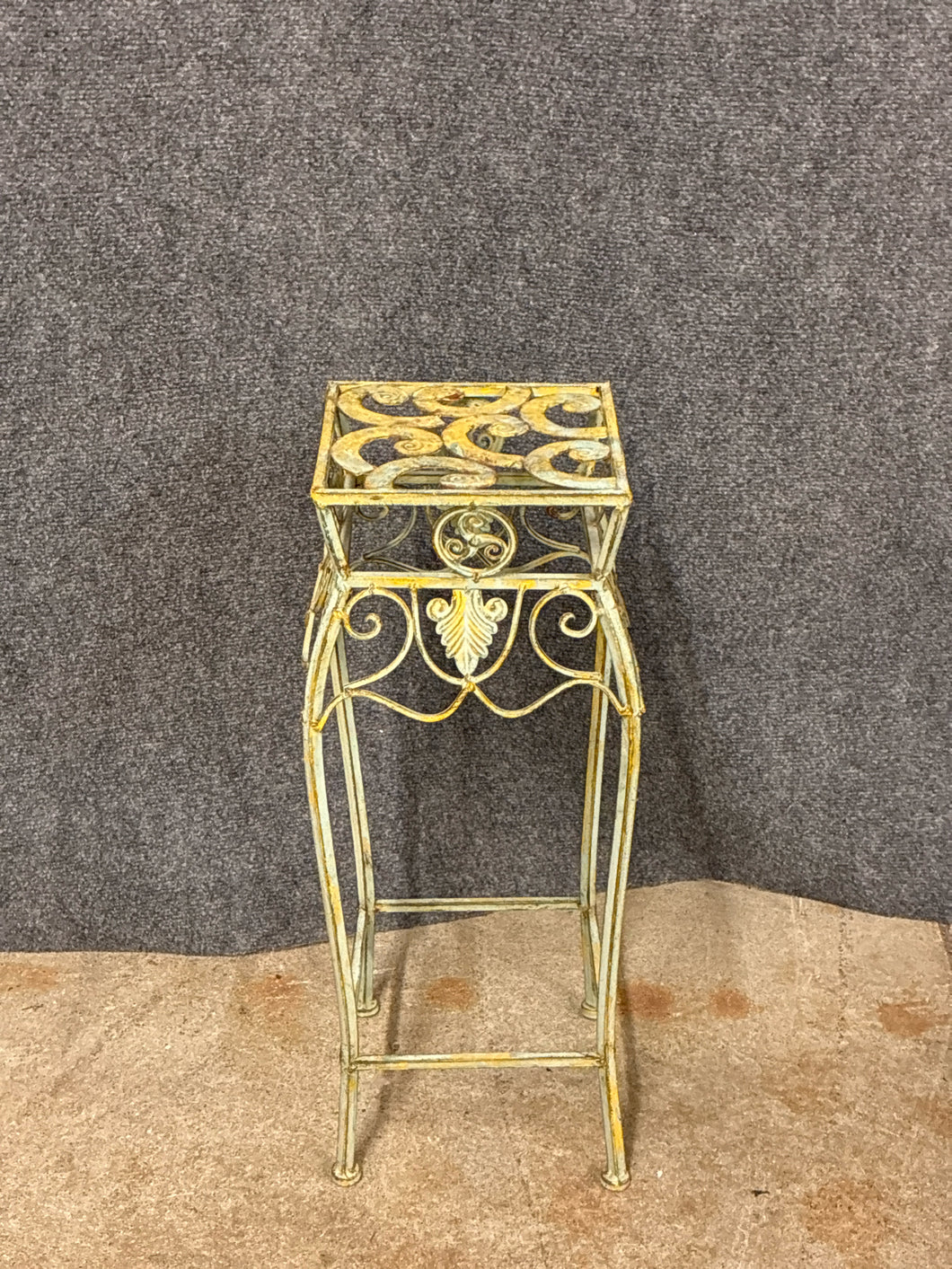 Plant Stand