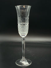 Load image into Gallery viewer, 4 Piece Mikasa Kingsley Clear Crystal Diamond Pattern Glasses
