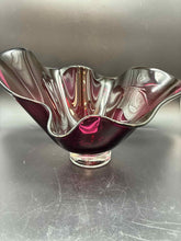 Load image into Gallery viewer, Glass Amethyst Bowl