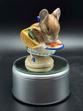 Load image into Gallery viewer, Beswick Figurine