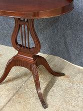 Load image into Gallery viewer, Mersman Mahogany Accent Table
