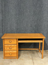 Load image into Gallery viewer, Stanley Furniture Traditional Oak Desk with Keyboard Tray