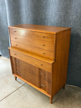 Load image into Gallery viewer, Mid-Century Modern Tall 5-Drawer Chest