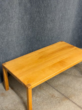 Load image into Gallery viewer, Pompanoosuc Mills Coffee Table