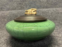 Load image into Gallery viewer, Porcelain 2 Piece Jar