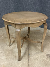 Load image into Gallery viewer, Ethan Allen Maison Collection End Table
