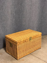Load image into Gallery viewer, Woven Wicker Blanket Chest