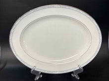 Load image into Gallery viewer, Waterford Alana Dinnerware set