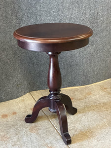 Mahogany Round Pedestal Accent Table