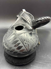 Load image into Gallery viewer, Pottery Bowl