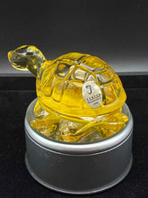 Load image into Gallery viewer, Fenton Glass Vintage Yellow 1 Piece Figurine