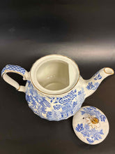 Load image into Gallery viewer, 2 Piece Sadler Tea/Coffee Pot