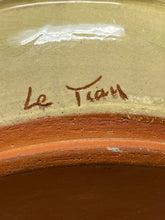 Load image into Gallery viewer, Le Tian Hand-Painted Studio Pottery Sunflower Serving Bowl