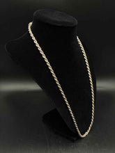 Load image into Gallery viewer, Milor Sterling Silver Necklace