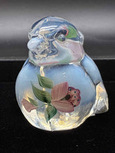Load image into Gallery viewer, Fenton Glass Vintage Floral White 1 Piece Figurine