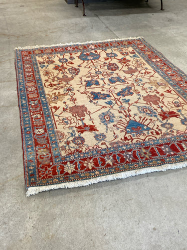 Pakistani Hand-Knotted Wool Heriz/Serapi Style Rug