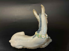 Load image into Gallery viewer, Lladro Figurine