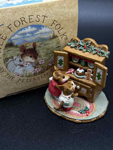 Load image into Gallery viewer, Resin Multi-Color 1 Piece Figurine