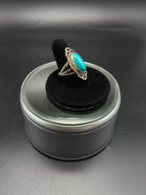 Load image into Gallery viewer, Sterling Silver Ring