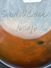 Load image into Gallery viewer, Pottery Vase